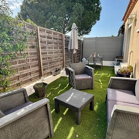Maison Coquette Proche Pezenas - 4 Pers. - Fr-1-748-37 *